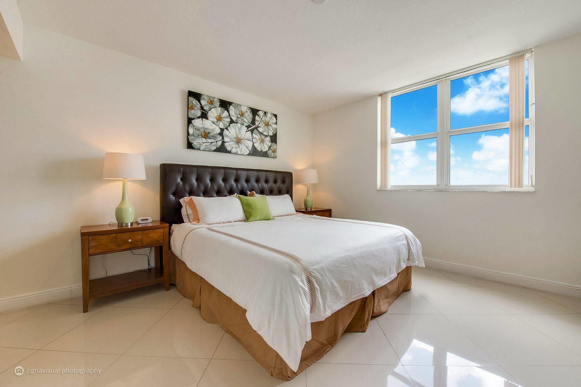 Churchill Suites Miami Brickell - One Broadway Kültér fotó